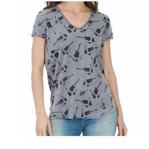 NWT Graphic guitar tee!